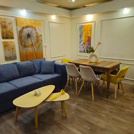 Su Casa - Rezerva Acum Spatios Ultracentral, Ceai, Cafea, Filtru Apa Rece-fierbinte, Parcare Gratuita In Zona Craiova