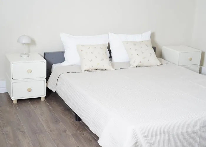 Su Casa - Rezerva Acum Spatios Ultracentral, Ceai, Cafea, Filtru Apa Rece-fierbinte, Parcare Gratuita In Zona Κραϊόβα